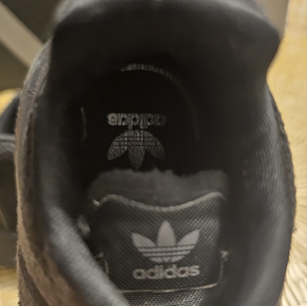 Adidas Kids Black Sneakers - Picture 7 of 8
